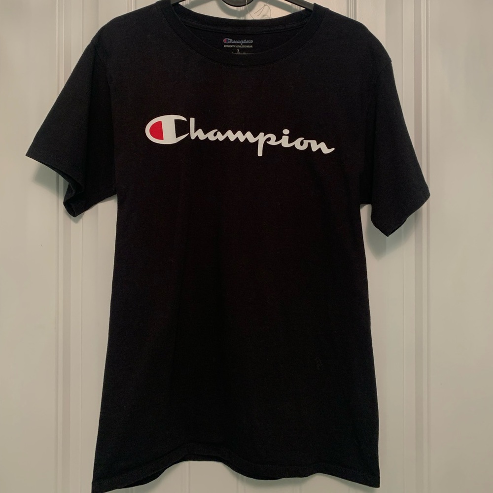 Champions Graphic Tee Activewear